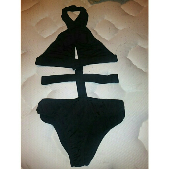 💋ONE-PIECE BANDAGE MONOKINI! - Picture 4 of 5